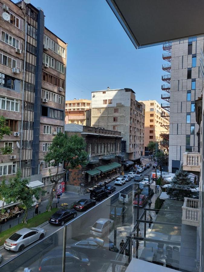 יירבאן Soho Apart Hotel מראה חיצוני תמונה