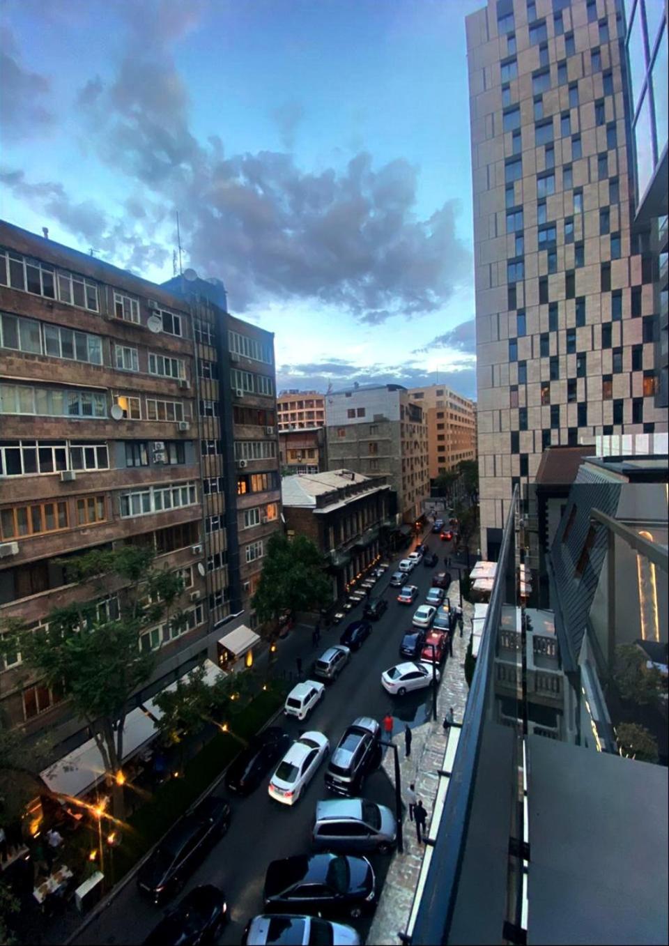 יירבאן Soho Apart Hotel מראה חיצוני תמונה